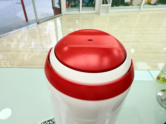 8-8-74439-2-Termo Bebidas Cosmos 2LTs (Sin Uso) Valia