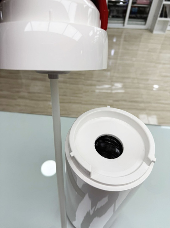 8-8-74439-4-Termo Bebidas Cosmos 2LTs (Sin Uso) Valia