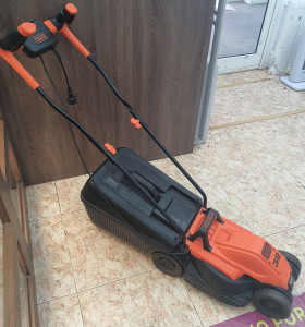 1-1-267121-1-Cortacesped Black And Decker 32Cm