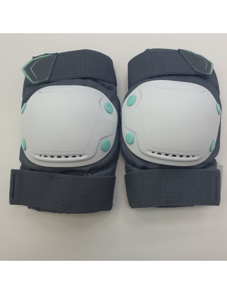 1-1-266812-1-Protecciones Patinaje Rodilla Gris Blanco