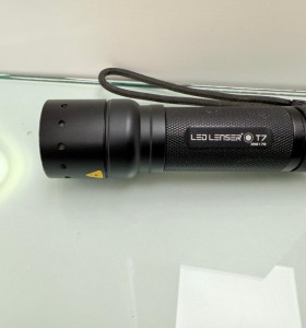 8-8-74444-1-Linterna Led Lenser T7