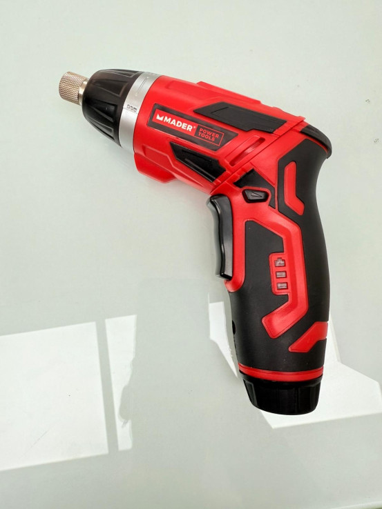 8-8-74587-4-Atornillador Mader (Sin Uso)