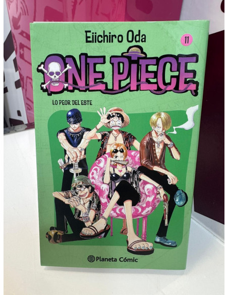 9-9-74433-1-Cómic one piece lo peor del este (11)