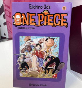 9-9-74434-1-Cómic one piece comienza la leyenda (12)