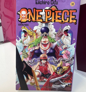 9-9-74440-1-Cómic one piece rocketman (38)