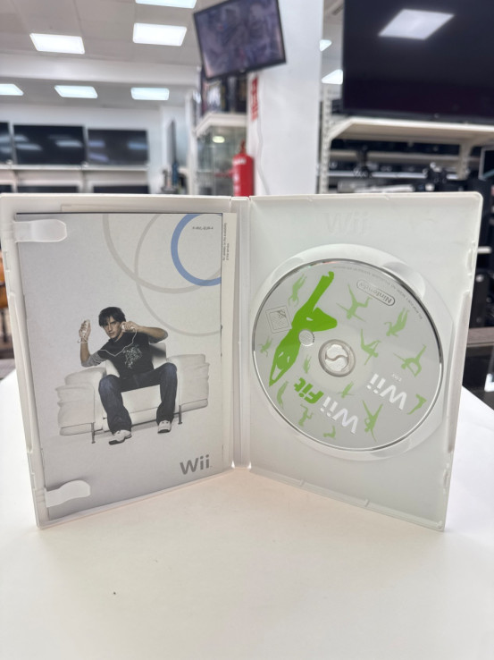 1-1-266597-2-Videojuego Wii Wii Fit