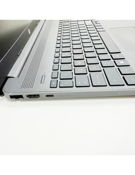8-8-72652-5-Ordenador Portátil HP 255 G9 AMD 3020e Radeon 8Gb Ram 256gb Radeon SSD Radeon Graphics Windows 11 