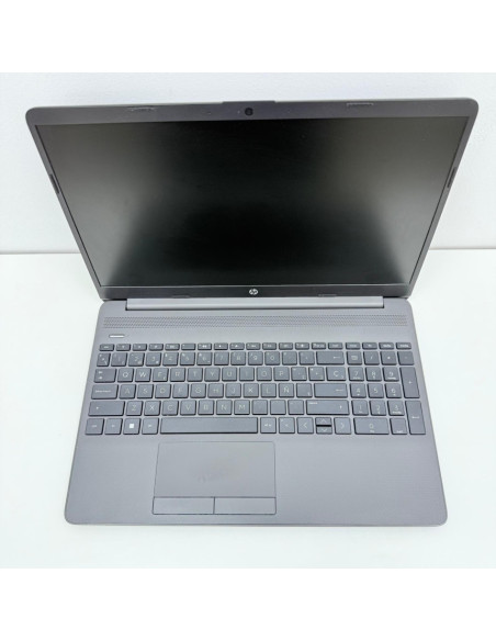 8-8-72652-6-Ordenador Portátil HP 255 G9 AMD 3020e Radeon 8Gb Ram 256gb Radeon SSD Radeon Graphics Windows 11 