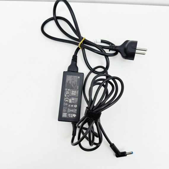 8-8-72652-9-Ordenador Portátil HP 255 G9 AMD 3020e Radeon 8Gb Ram 256gb Radeon SSD Radeon Graphics Windows 11 