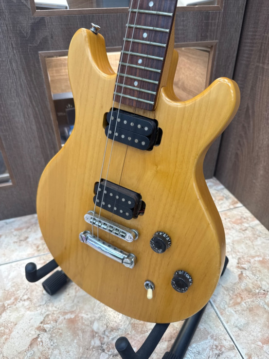 1-1-265464-2-Guitarra Electrica Yamaha RJ420D