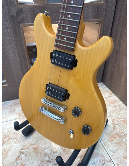 1-1-265464-2-Guitarra Electrica Yamaha RJ420D