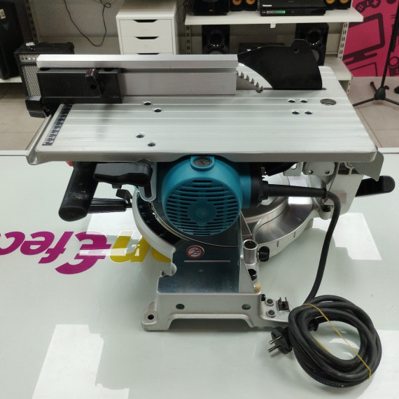 6-6-165932-3-Ingletadora Makita LH1040F