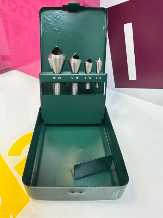 9-9-74531-2-Llaves Parkside set de avellanadores hss 