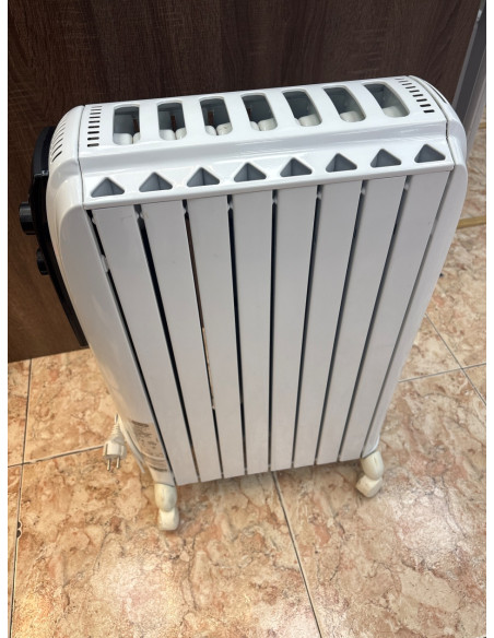 1-1-267311-3-Radiador Electrico De Longui 7 Elementos