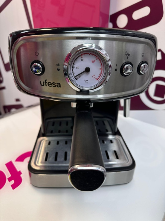 9-9-74309-2-Cafetera Espresso Ufesa Brescia Ce7244 1.5 L