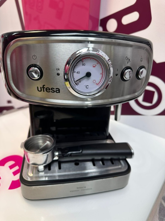 9-9-74309-7-Cafetera Espresso Ufesa Brescia Ce7244 1.5 L