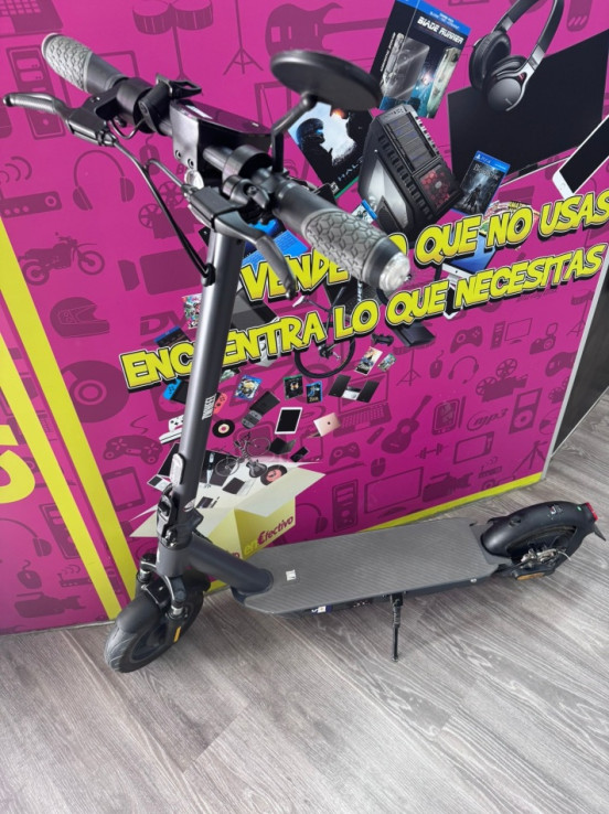 7-7-83596-1-Monopatin Electrico Zwheel Zfox Max 01