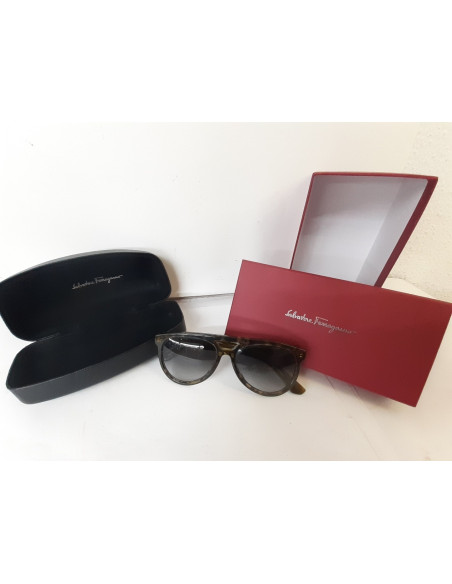 1-1-230968-1-Gafas De Sol Caballero SALVATORE FERRAGAMO SF944S 