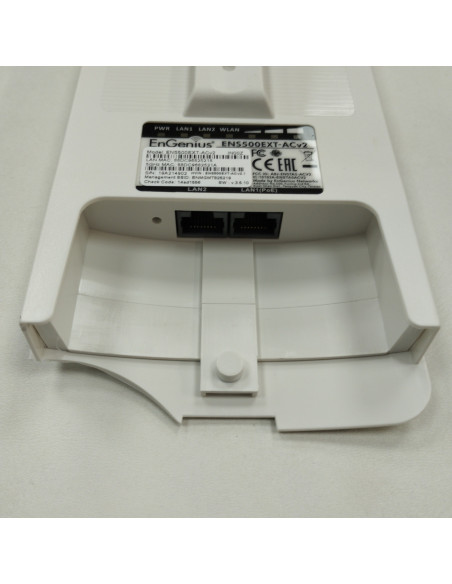 6-6-158184-2-Comunicaciones Y Redes Engenius Ens500ext