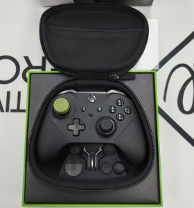 6-6-164087-1-Mando Xbox Series Xbox Elite Serie 2