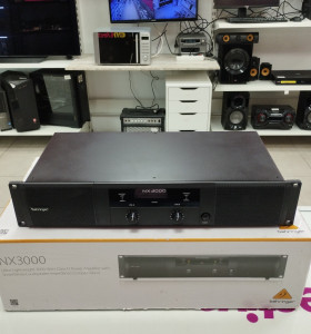 6-6-166065-1-Amplificador Behringer NX3000