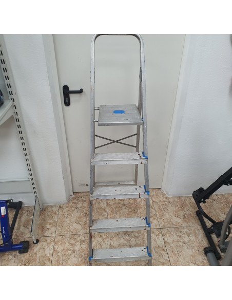 1-1-267122-1-Escalera Aluminio 5 Peldaños