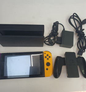 1-1-256670-1-Consola Nintendo Switch Hac-001  2