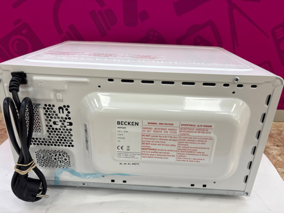 1-1-267489-3-Microondas Becker Bmw 4459