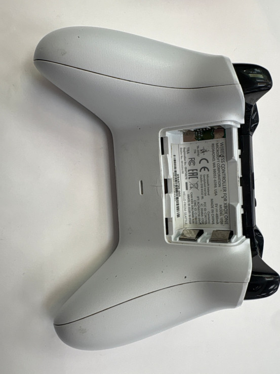 1-1-267328-2-Mando Xbox