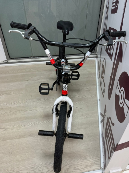 9-9-74556-2-Bmx Ghost 