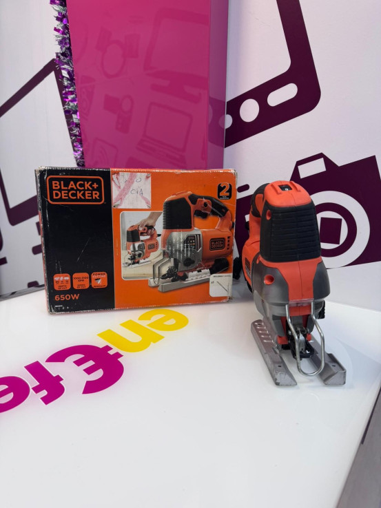 9-9-72444-3-Sierra caladora blackdecker bes610