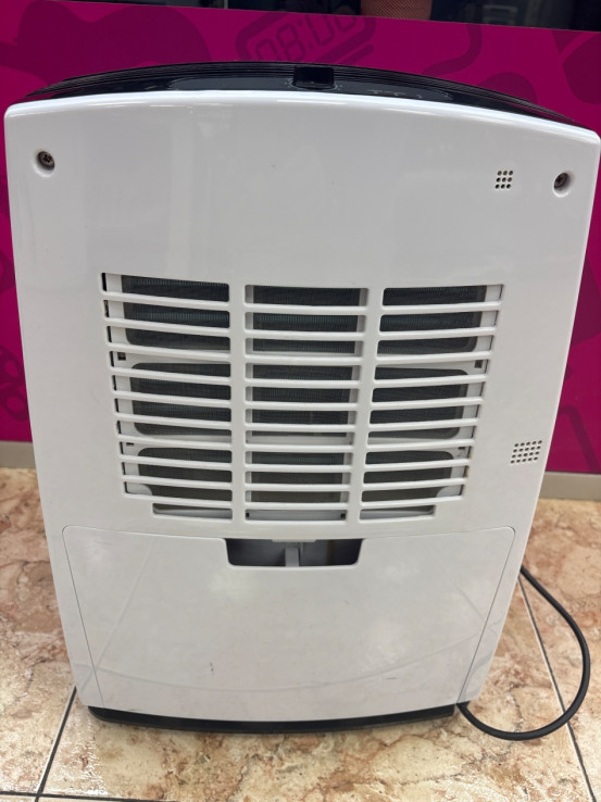 1-1-267251-2-Deshumidificador FM DH-20