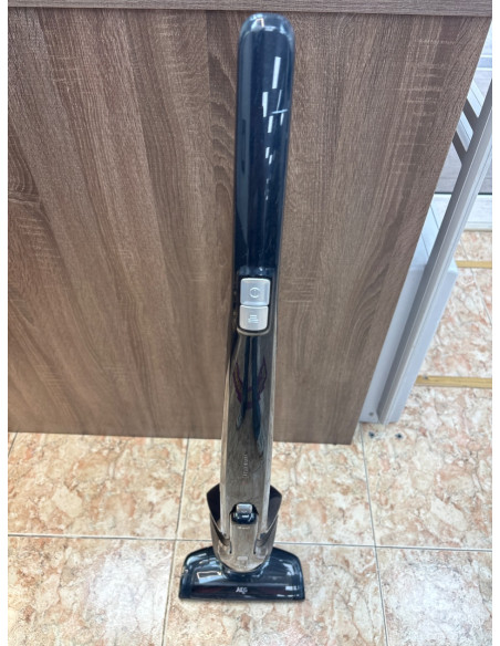 1-1-267194-2-Aspirador Escoba Aeg Cx7