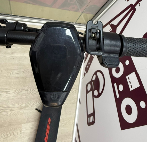 9-9-67696-4-Patinete Electrico APRILIA ESRZ 