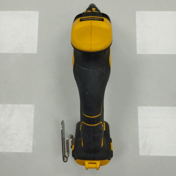 6-6-162881-4-Kit Herramientas Dewalt