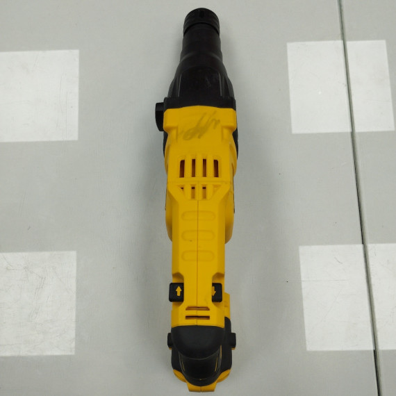 6-6-162881-5-Kit Herramientas Dewalt