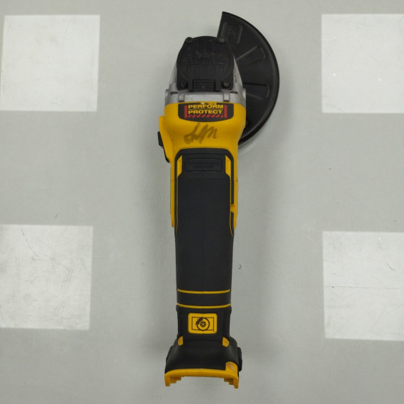 6-6-162881-8-Kit Herramientas Dewalt