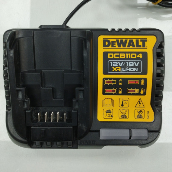 6-6-162881-11-Kit Herramientas Dewalt