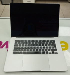 6-6-166120-1-Ordenador portátil Apple Macbook Air 15 M2 8 256GB 2023