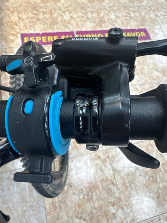 1-1-263908-8-Bicicleta Montana Rockrider St530 Talla M Negra Roja