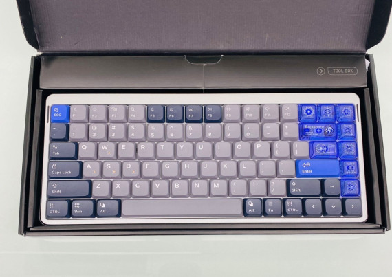 8-8-74951-2-Teclado Alfanumérico AIR75 (NUEVO)