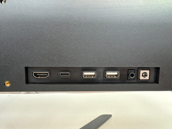 1-1-267655-3-Monitor LED Peaq Pmos27 