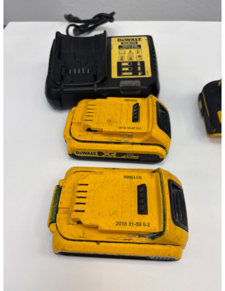 1-1-266192-2-Herramientas Eléctricas Dewalt Dcs355 2 Baterias