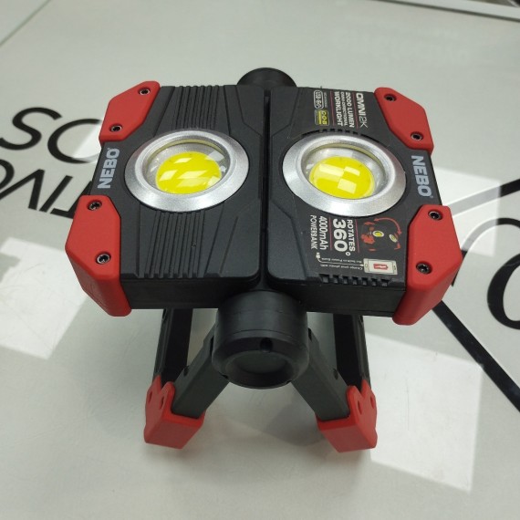 6-6-166200-3-Lámpara Portátil Taller Nebo Omni 2K