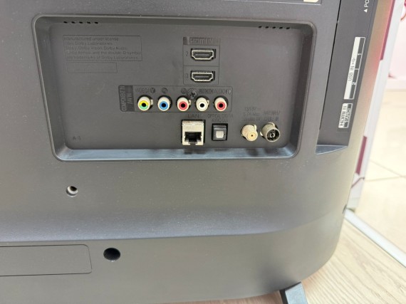 9-9-74630-8-Televisor LED SMART LG 32LM637BPLA