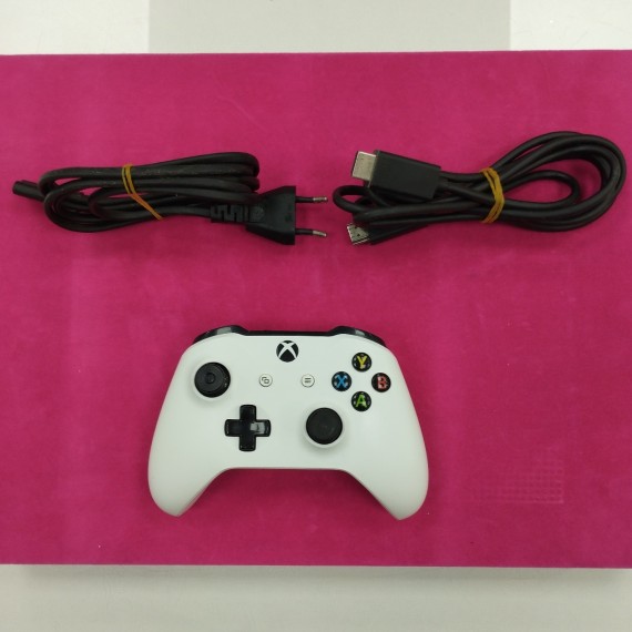 6-6-166275-4-Consola Xbox One Serie S