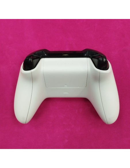 6-6-166275-5-Consola Xbox One Serie S