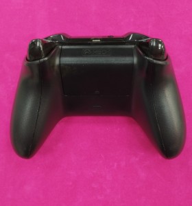 6-6-166277-1-Mando Xbox 2