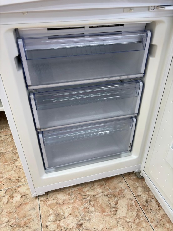 1-1-267831-6-Frigorifico Balay 1.80 Blanco