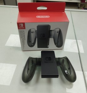 6-6-166317-1-Mando Nintendo Switch Joy Con Charger